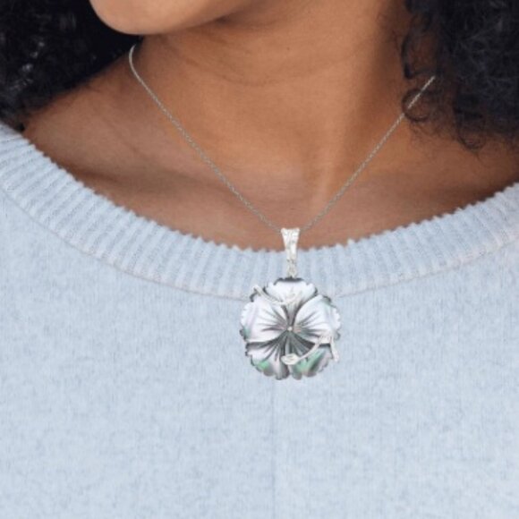 NIB - JTV Carved Black Tahitian Mother of Pearl Flower Pendant – OUT OF STOCK! - Picture 2 of 8